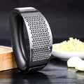 1Pcs Stainless Steel Garlic Press Crusher Manual Garlic Mincer Chopping Garlic Tool Home Garlic Masher Artifact Kitchen Gadget